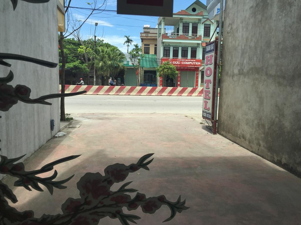 Thanh Dat Hotel Нин Бин Екстериор снимка