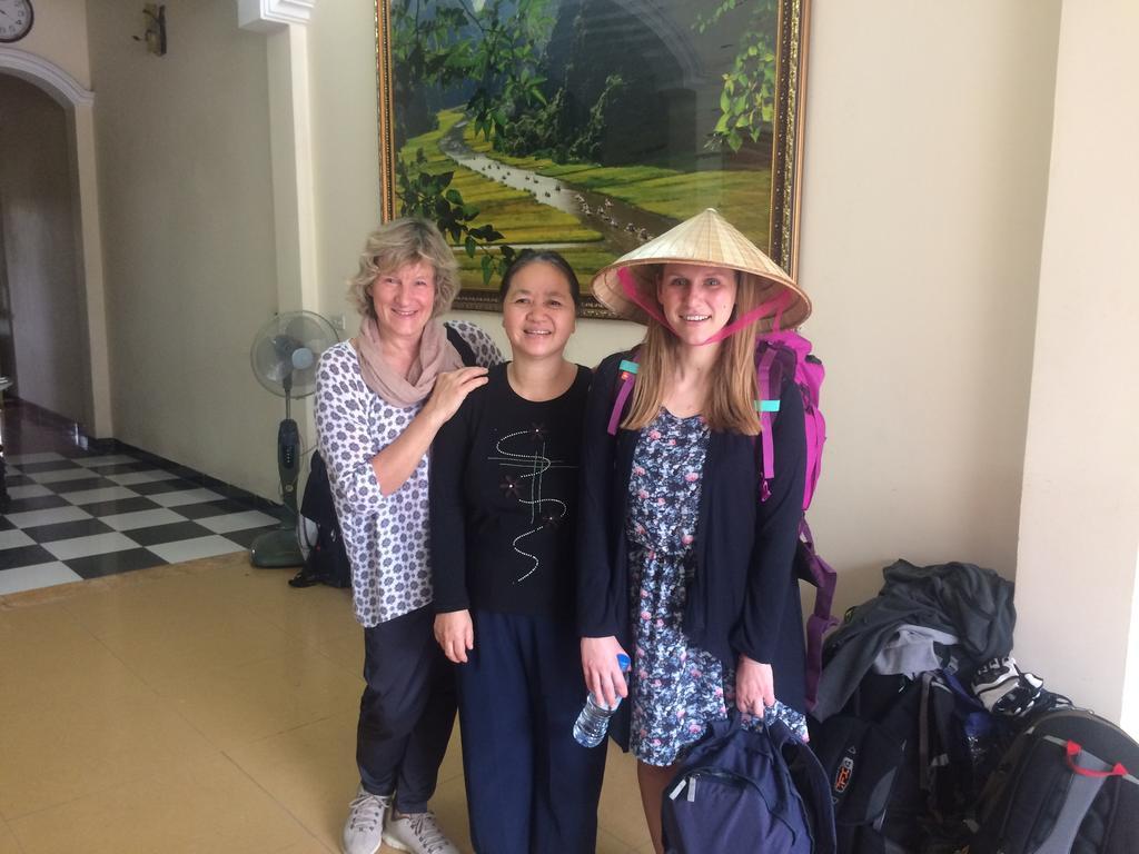 Thanh Dat Hotel Нин Бин Екстериор снимка