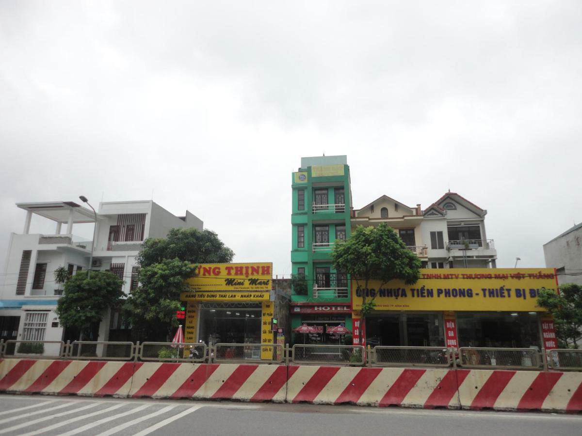 Thanh Dat Hotel Нин Бин Екстериор снимка