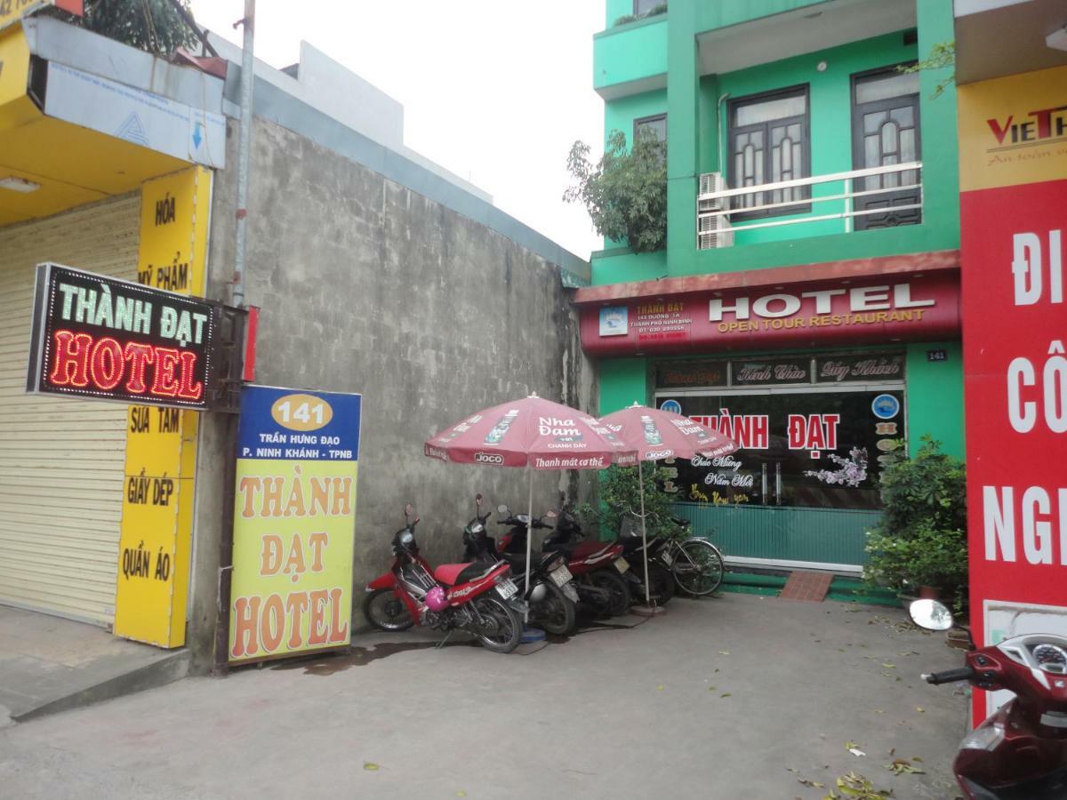 Thanh Dat Hotel Нин Бин Екстериор снимка