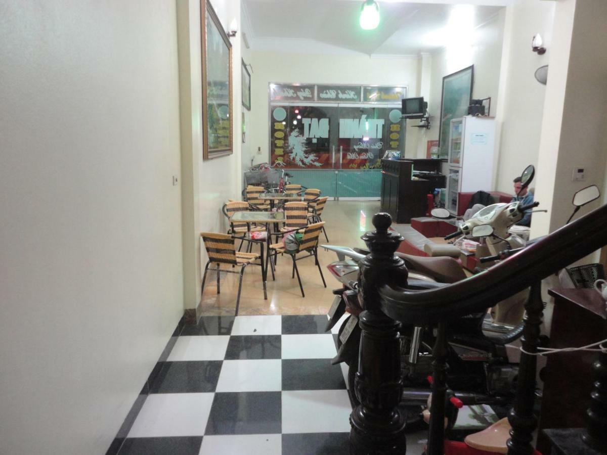 Thanh Dat Hotel Нин Бин Екстериор снимка