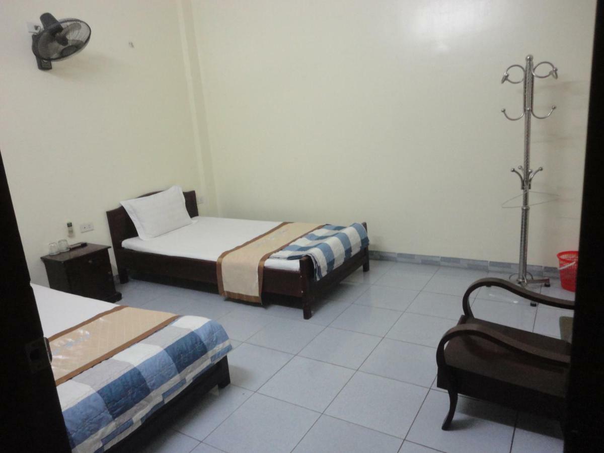 Thanh Dat Hotel Нин Бин Екстериор снимка
