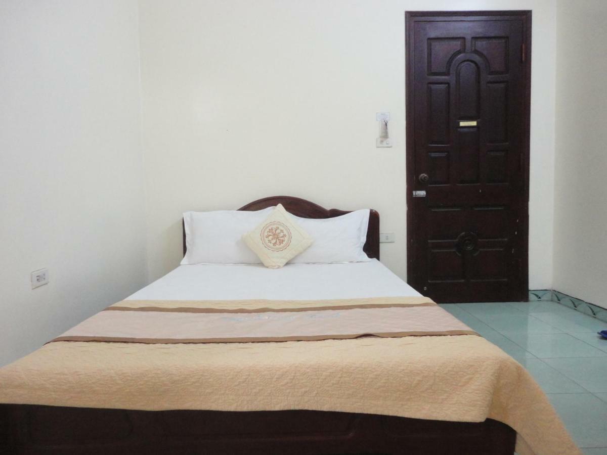 Thanh Dat Hotel Нин Бин Екстериор снимка