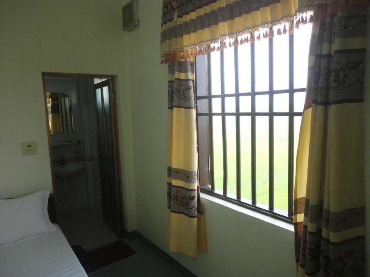 Thanh Dat Hotel Нин Бин Екстериор снимка