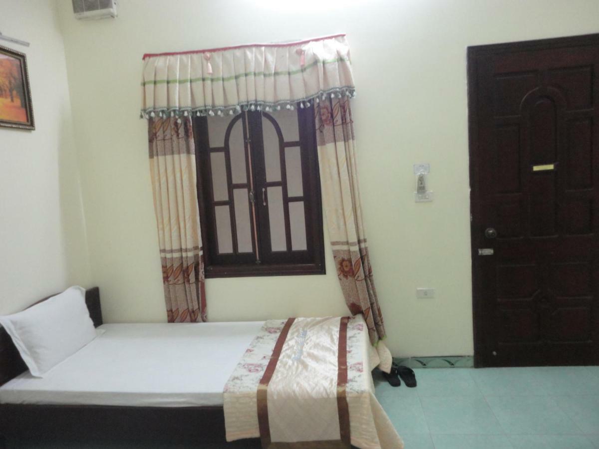 Thanh Dat Hotel Нин Бин Екстериор снимка